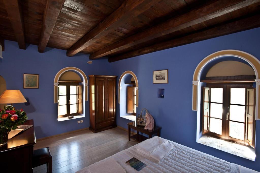 Mavromichalai Hotel Liménion Quarto foto