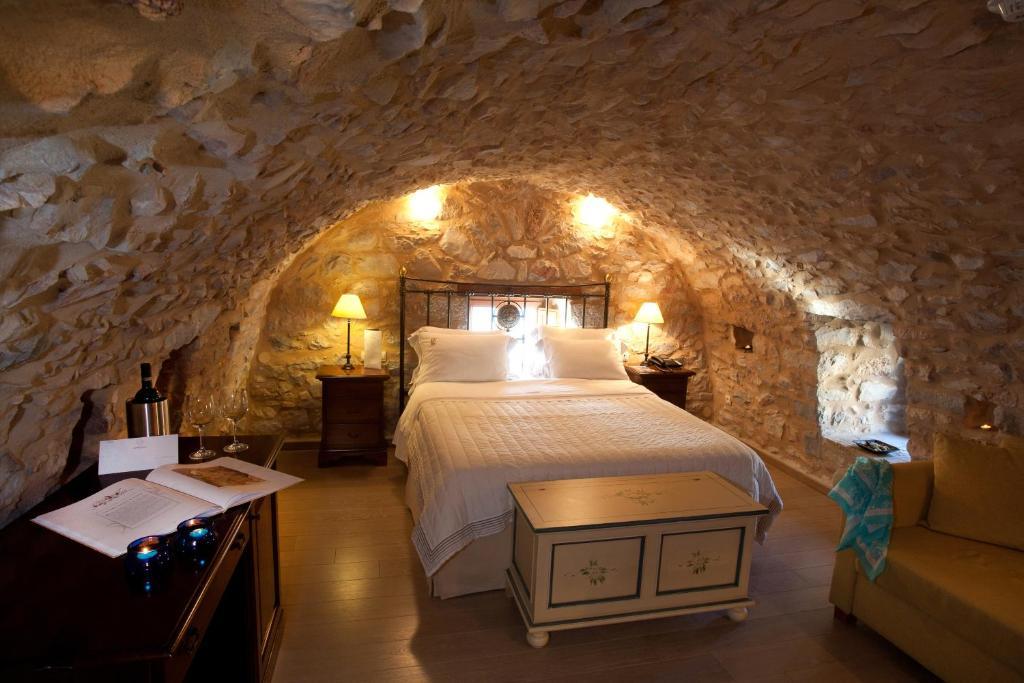 Mavromichalai Hotel Liménion Quarto foto