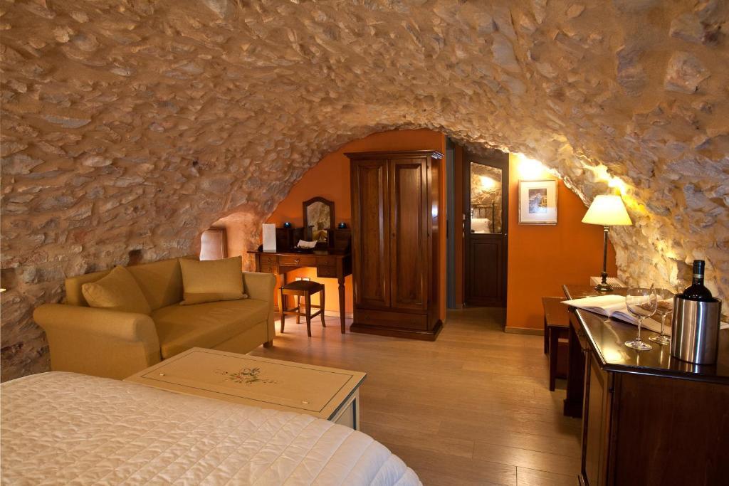 Mavromichalai Hotel Liménion Quarto foto