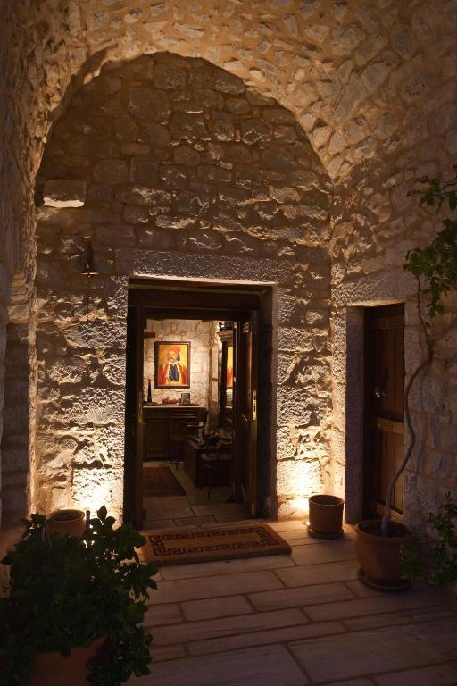 Mavromichalai Hotel Liménion Exterior foto