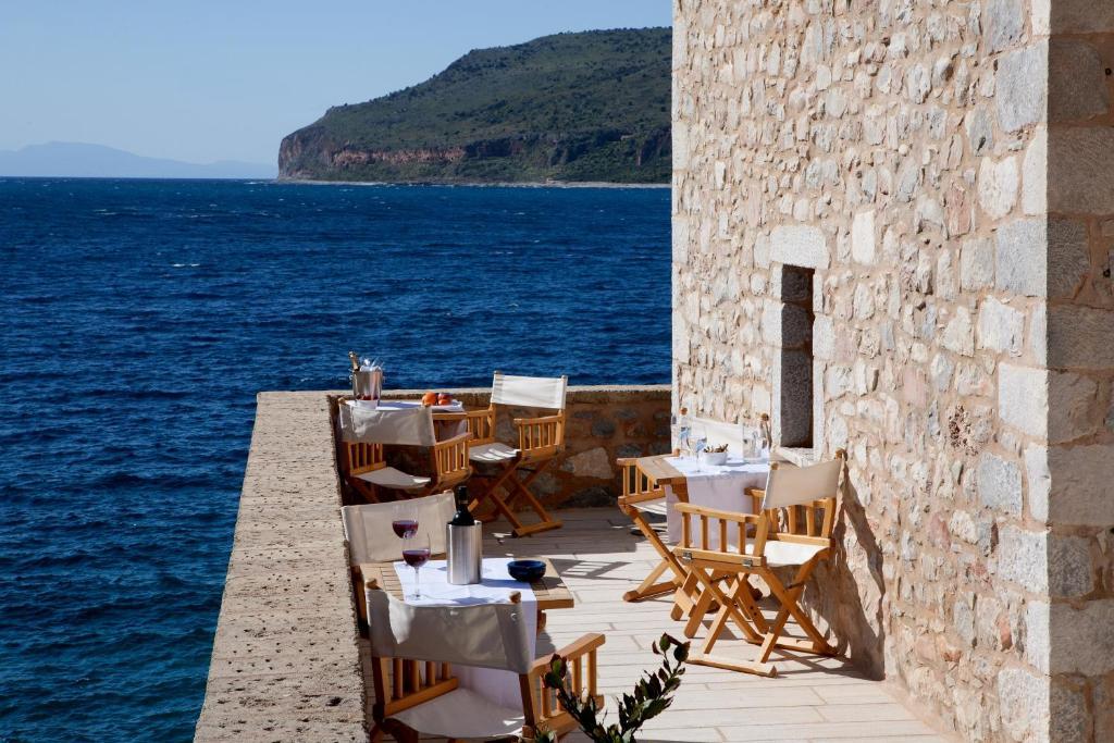 Mavromichalai Hotel Liménion Exterior foto